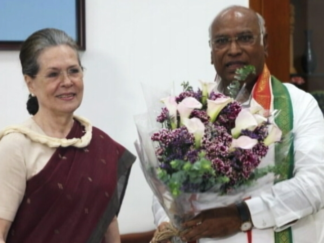 2024 की तैयारी में जुटी कांग्रेस : सोमवार को होगी कांग्रेस टास्क फोर्स की बैठक, दिग्गज नेता होंगे शामिल