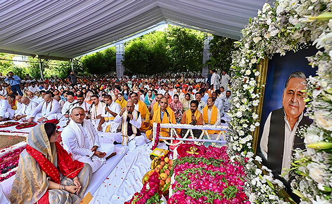 Mulayam Singh Yadav's Post-Death Rituals Include <i>Havan</i>, <i>Shanti Paath</i>