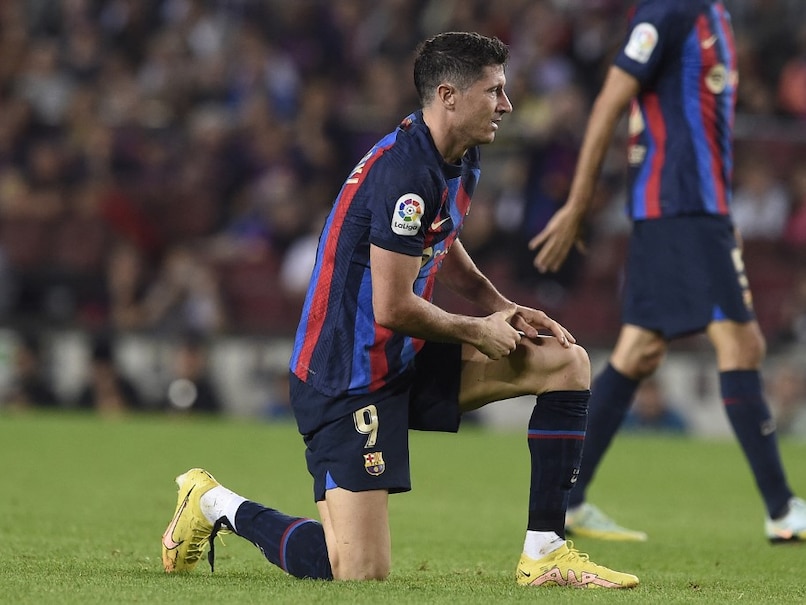 Robert Lewandowski Double Eases Barcelona Woes In Villarreal Rout