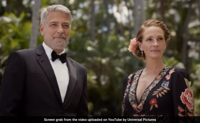 <i>Ticket To Paradise</i> Review: George Clooney And Julia Roberts Turn Back The Clock, Enjoying Themselves In The Process
