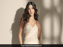 A Celebrity-Approved Guide From Khushi Kapoor, Kiara Advani And More For Minimally Chic Diwali Fashion A Celebrity-Approved Guide From Khushi Kapoor, Kiara Advani And More For Minimally Chic Diwali Fashion