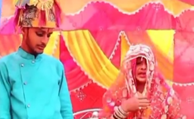 वरमाला के समय गुस्साई दुल्हन ने फेंका वरमाला, बोली - इस दूल्हे से नहीं करूंगी शादी, वजह जानकर रह जाएंगे हैरान