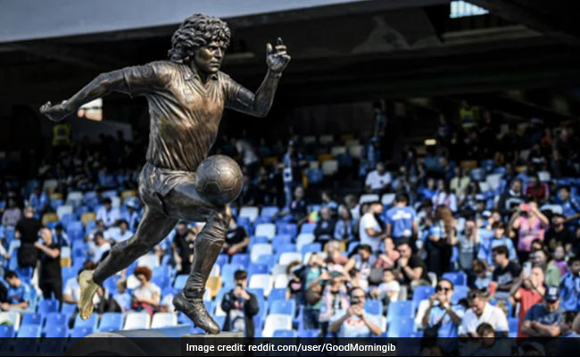 Napoli Unveil Diego Maradona's Statue, Don't Miss The Golden Left Foot