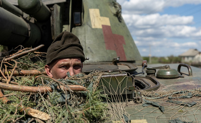 Ukraine Forces Enter Key Town In Region Annexed By Russia