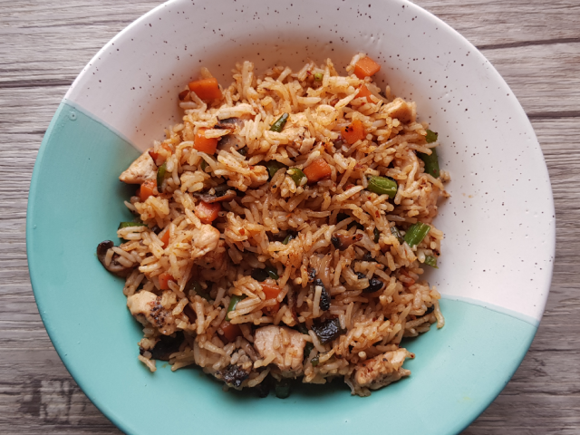 Chicken Schezwan Fried Rice Recipe | How To Make Chicken Schezwan Fried Rice