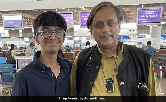 When Shashi Tharoor Met Youngest Bridge Championship Winner Anshul Bhatt