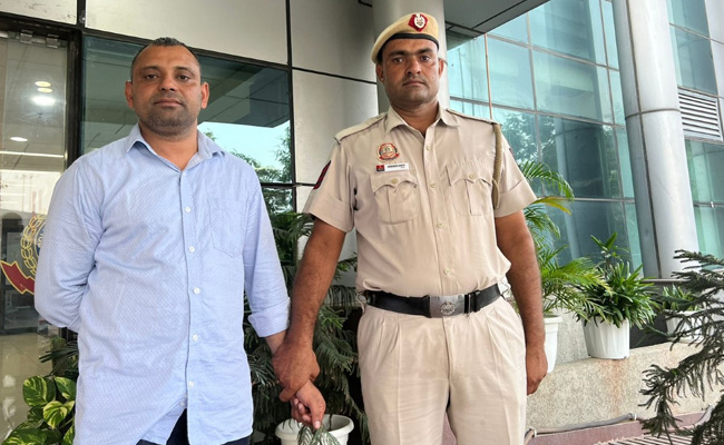 Delhi Man Poses As Air Force Officer To Get Special Airport Pass, Arrested