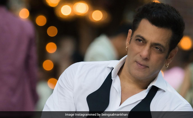 Nothing, Just Salman Khan Chilling On The Sets Of <i>Kisi Ka Bhai Kisi Ki Jaan</i>