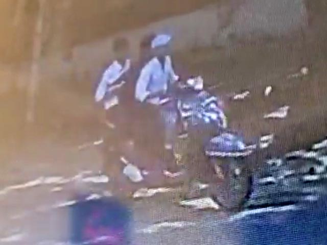 Woman Dies After Falling Off Rickshaw, Men Who Attacked Her Seen On Camera