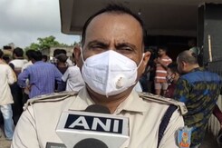 झारखंड: शादी का प्रस्ताव ठुकराने पर लड़की को आग के हवाले किया  झारखंड: शादी का प्रस्ताव ठुकराने पर लड़की को आग के हवाले किया