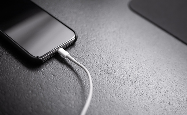 For iPhones Without Chargers, Apple Fined $20 Million In This Country