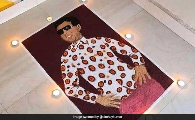 Diwali 2022: Akshay Kumar Reacts To Fan's <i>Hera Pheri</i>-Inspired <i>Rangoli</i>