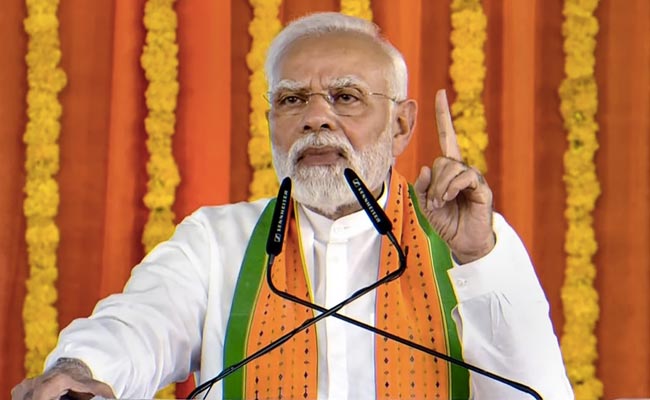 PM Modi's Veiled Attack On Former PM Jawaharlal Nehru Over Kashmir