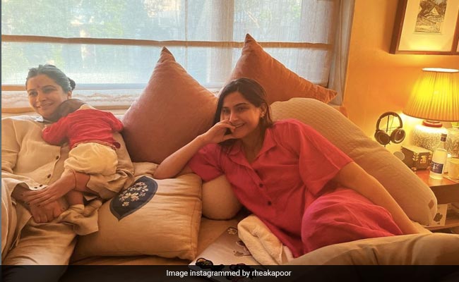 Sonam Kapoor's Pic With Son Vayu And Sister Rhea Gets Big Love From Anand Ahuja And Others