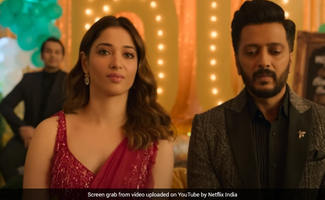 <i>Plan A Plan B</i> Review: Far Less Intelligent Than It Thinks It Is