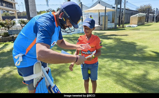 11 साल के गेंदबाज की गेंदबाजी देखकर उड़े रोहित शर्मा के होश, नेट्स पर बॉलिंग के लिए बुलाया- देखें Video
