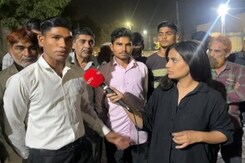 गुजरात हादसा: रेस्क्यू टीम का नहीं किया इंतजार, युवक ने बचाई 80-90 लोगों की जान गुजरात हादसा: रेस्क्यू टीम का नहीं किया इंतजार, युवक ने बचाई 80-90 लोगों की जान
