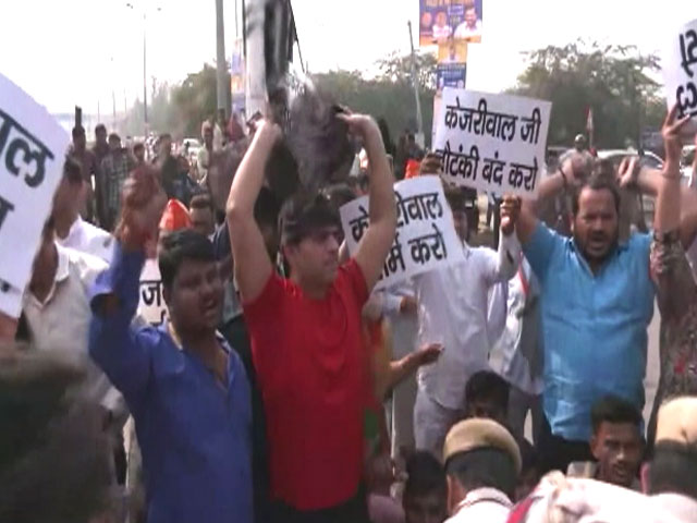 AAP-BJP Faceoff Over Delhi Garbage Dumps