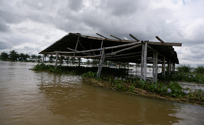 Nigeria Floods Kill 500, Displace 1.4 Million People