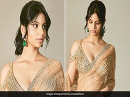 Suhana Khan Simply Cannot Get Enough Of The Gold <i>Saree</i> For Diwali 2022 Suhana Khan Simply Cannot Get Enough Of The Gold <i>Saree</i> For Diwali 2022