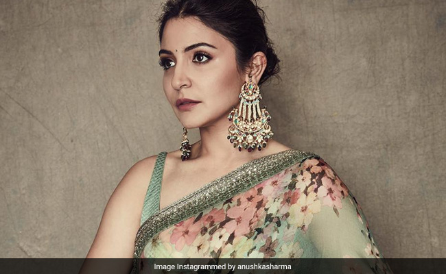 Let Your Style Radiate Elegance This Diwali 2022 With These 5 Beautiful Festive Sarees