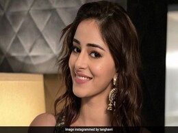 From Bold Red Lips To A Dewy Glow, Take Cues From Ananya Panday, Anushka Sharma And More To Slay Your Diwali Makeup Look From Bold Red Lips To A Dewy Glow, Take Cues From Ananya Panday, Anushka Sharma And More To Slay Your Diwali Makeup Look