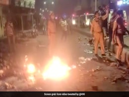 Communal Clash In Gujarat's Vadodara On Diwali, 19 Detained: Cops Communal Clash In Gujarat's Vadodara On Diwali, 19 Detained: Cops