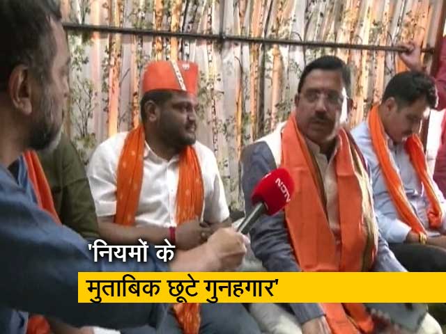 बिलकिस बानो मामला : गुनहगारों की रिहाई पर केंद्रीय मंत्री ने कहा- जो हुआ, नियमों के मुताबिक हुआ