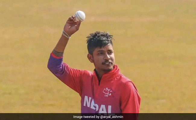 नेपानी क्रिकेटर संदीप लैमिछाने काठमांडू हवाई अड्डे पर गिरफ्तार