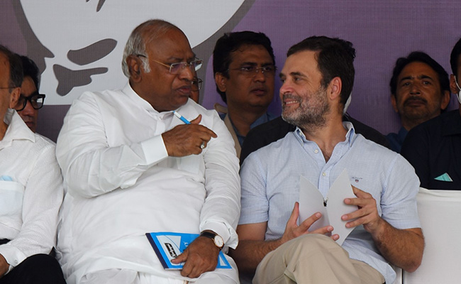 Congress Moves Delhi High Court In Tax Penalty Case
