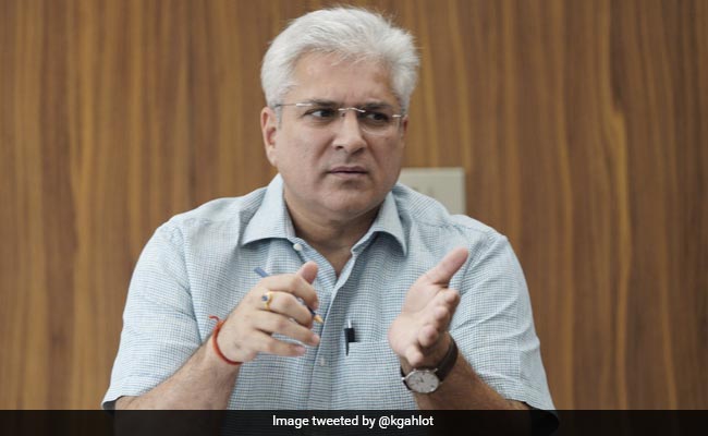 Delhi Minister Gives Rs 1 Crore To Bus Driver's Family Who Died Of Covid