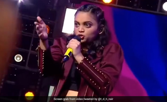 सृष्टि तावड़े के रैप ने बांधा ऐसा समां, जजों से लेकर कंटेस्टेंट्स तक की बोलती हो गई बंद- देखें वायरल वीडियो