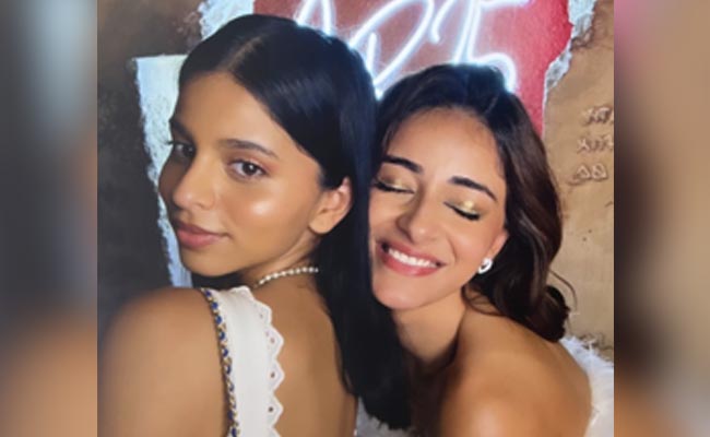 "Happy Birthday To My Big Sister," Writes Suhana Khan As She Wishes BFF Ananya Panday