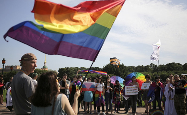 UN "Deeply Concerned" Over Russia's LGBTQ Propaganda Law