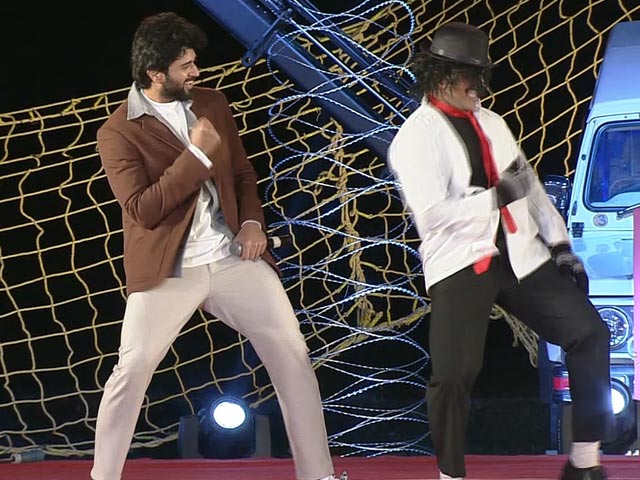 Vijay Deverakonda's 'Muqabla' With A 'Jackson'