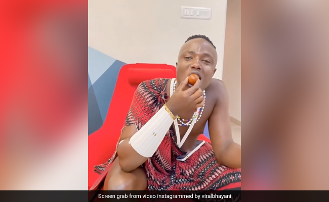 इंडिया में आते ही गुलाब जामुन के दीवाने हुए इनफ्लुएंसर किली पॉल, एक बाइट खाते ही दिया ऐसा रिएक्शन