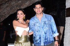 Kiara Advani And Sidharth Malhotra's Day Out In The City Kiara Advani And Sidharth Malhotra's Day Out In The City