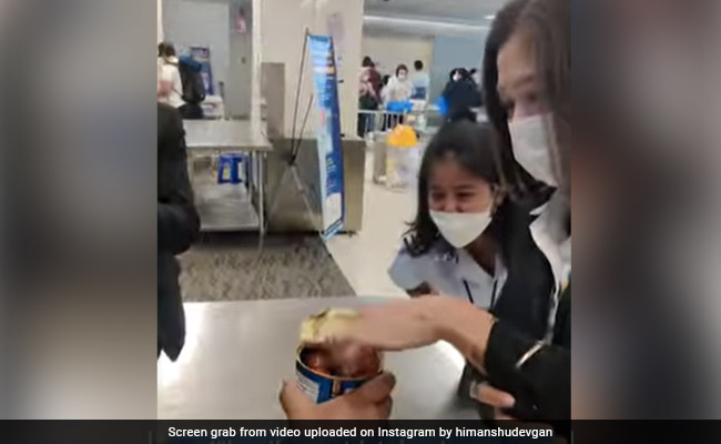 Watch: No Gulab Jamuns Allowed On Board, Indian Man Lets Thai Airport Staff Feast On Them