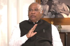 No Pressure To Back Me Over Shashi Tharoor: M Kharge On Congress Polls No Pressure To Back Me Over Shashi Tharoor: M Kharge On Congress Polls