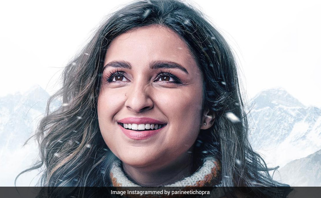 <i>Uunchai</i>: Arjun Kapoor Introduces Parineeti Chopra. Her Reaction Will Melt Your Heart