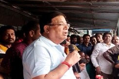 In Video, Bengal Minister Urges "Tearing Off Beard" Of Union Minister In Video, Bengal Minister Urges "Tearing Off Beard" Of Union Minister