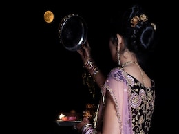 Karwa Chauth 2023: जानें आपके शहर में कब नजर आएगा चांद, ये है व्रत और पूजन का सही मुहूर्त Karwa Chauth 2023: जानें आपके शहर में कब नजर आएगा चांद, ये है व्रत और पूजन का सही मुहूर्त