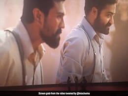 RRR फिल्म ने अमेरिका में भी मचाया हंगामा, 'नाचो नाचो' गाने पर फिरंगियों ने सिनेमाघर में खूब काटा गदर RRR फिल्म ने अमेरिका में भी मचाया हंगामा, 'नाचो नाचो' गाने पर फिरंगियों ने सिनेमाघर में खूब काटा गदर