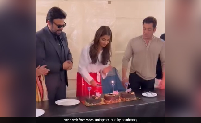 Pooja Hegde Celebrates Her Birthday With Co-Star Salman Khan. See Pics