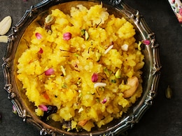 आज क्या बनाऊं: डिनर के बाद मीठा खाने का है मन तो झटपट ऐसे बनाएं सूजी का स्वादिष्ट हलवा, नोट करें रेसिपी आज क्या बनाऊं: डिनर के बाद मीठा खाने का है मन तो झटपट ऐसे बनाएं सूजी का स्वादिष्ट हलवा, नोट करें रेसिपी