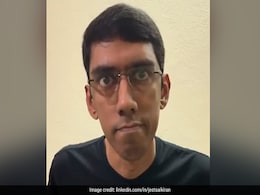 Video: "Because Sunlight Is Dimming..." Comedian Has A Viral Take On Moonlighting Video: "Because Sunlight Is Dimming..." Comedian Has A Viral Take On Moonlighting