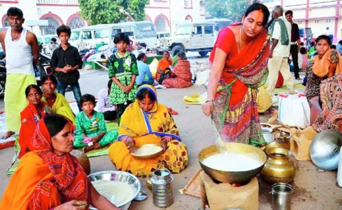 Chhath Puja Prasad Recipes 2025: ठेकुआ, रसिया, कसार के लड्डू बनाने की पूरी विधि
