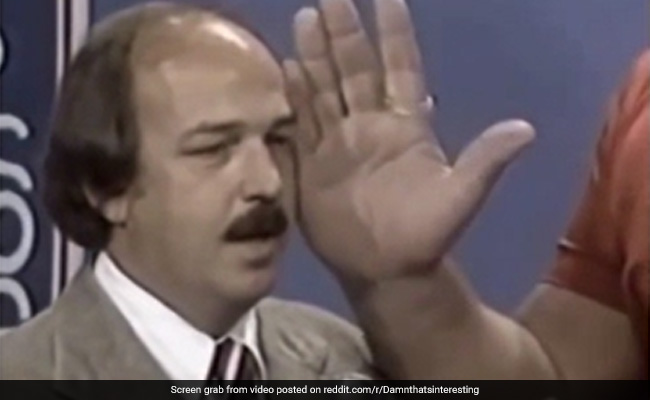 Video Shows How Massive The Hands Of Wrestler Andre The Giant Were