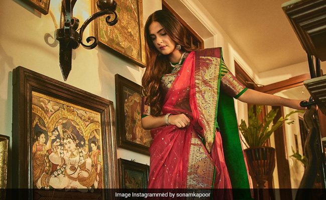 On Karwa Chauth, Sonam Kapoor Posted These Stunning Pics From Dad Anil Kapoor's House