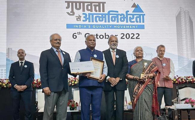 Dr Dangs Lab Gets National Award For Lab Excellence From Quality Council Of India